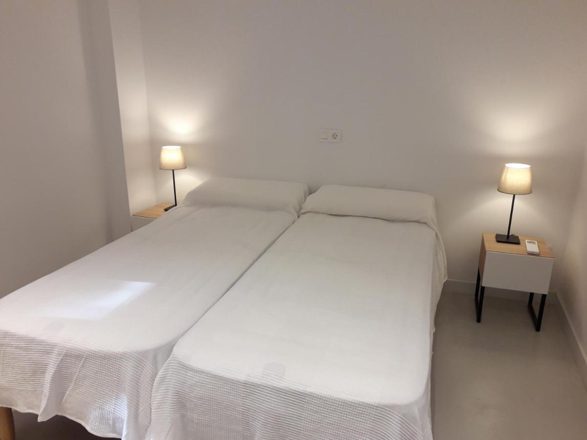 Jacuzzi & Sauna Apartment ! Salou Exterior foto