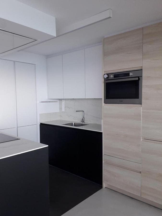 Jacuzzi & Sauna Apartment ! Salou Exterior foto